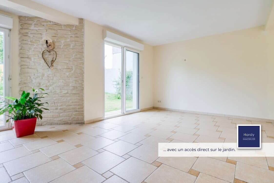 Maison à OSNY