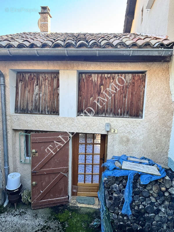 Maison à BAYONS