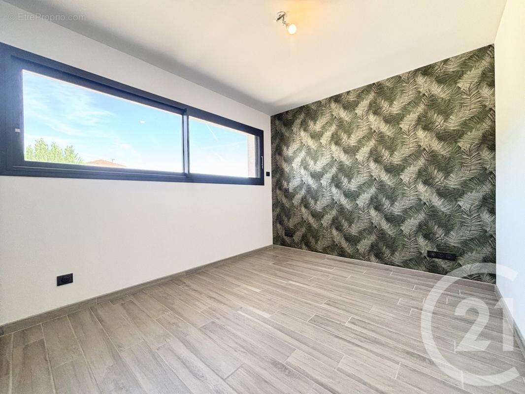 Maison 287 m² à Limoges  - photo 12