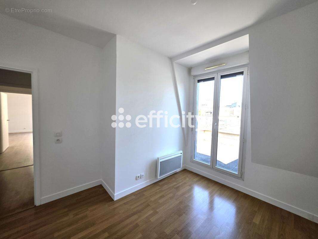 Appartement à CHATILLON