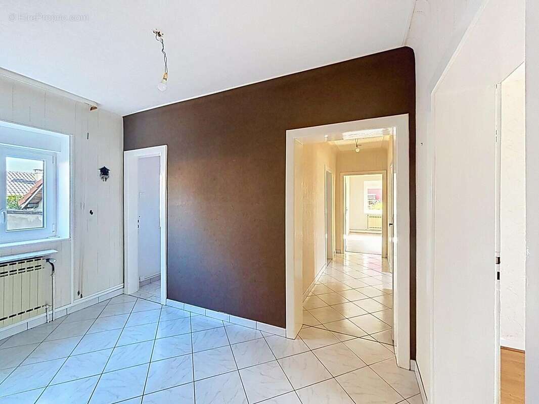 Appartement 80 m² à Hagondange  - photo 2