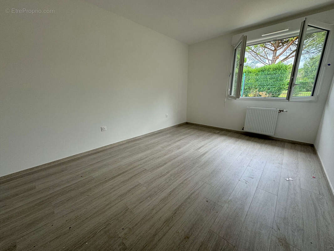 Maison à BRUGUIERES