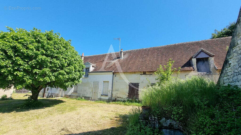 Maison à NOYERS-SUR-CHER