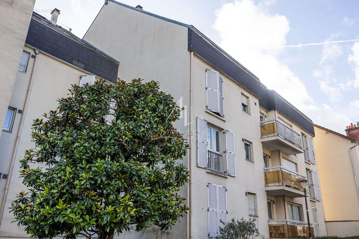 Appartement à THORIGNY-SUR-MARNE