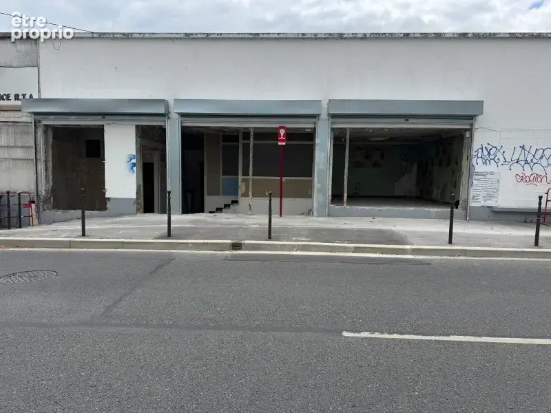 local commercial divisible en 3 locaux - photo 2