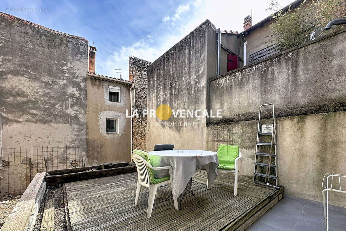 Appartement à TRETS