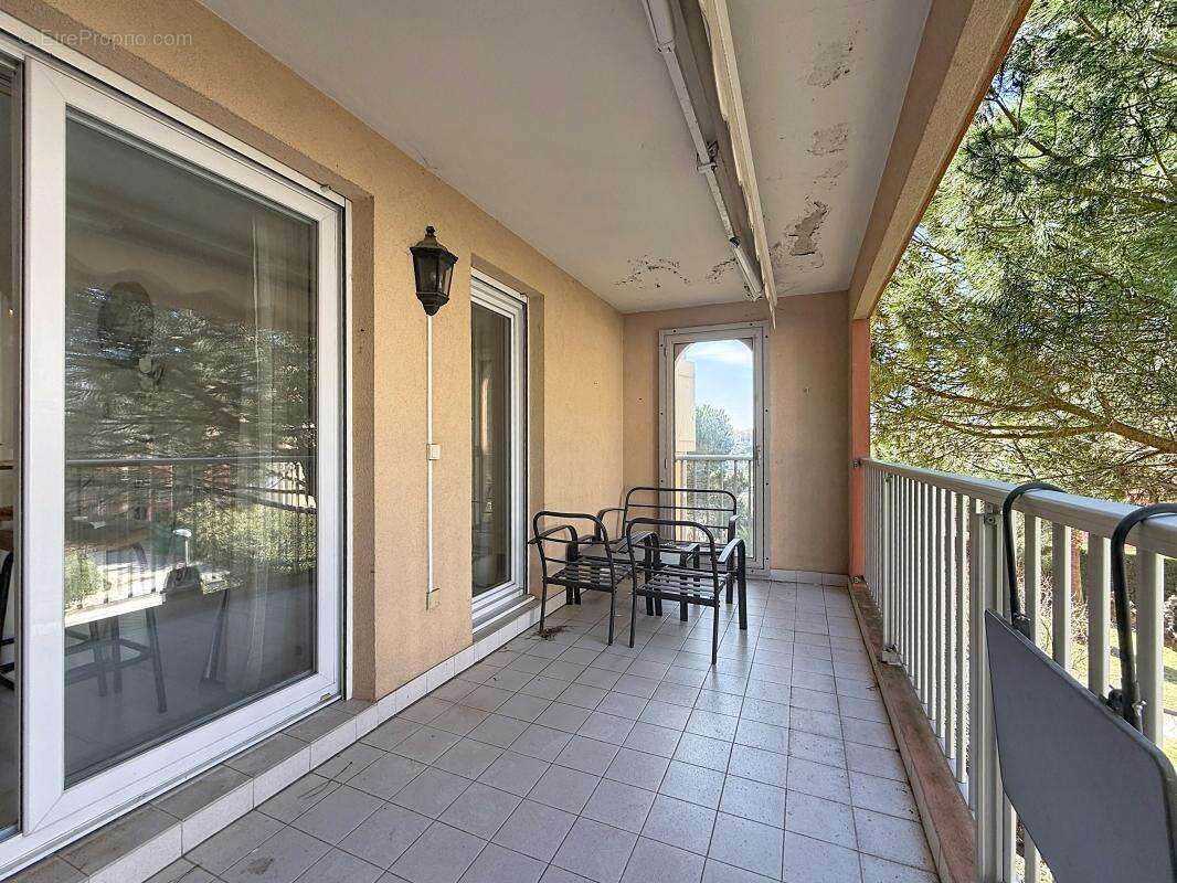 Appartement à FREJUS