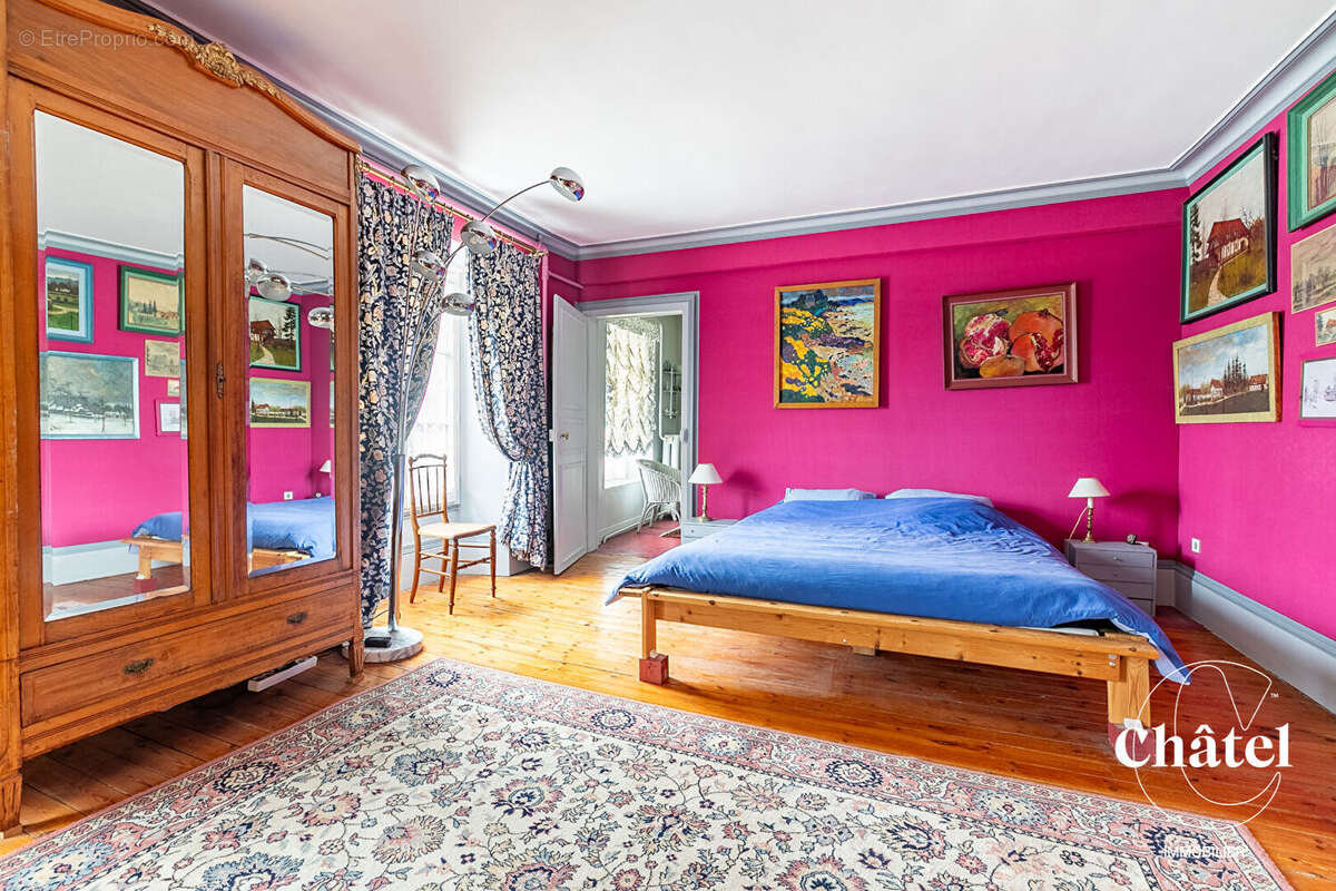 Maison à NANTEUIL-LE-HAUDOUIN