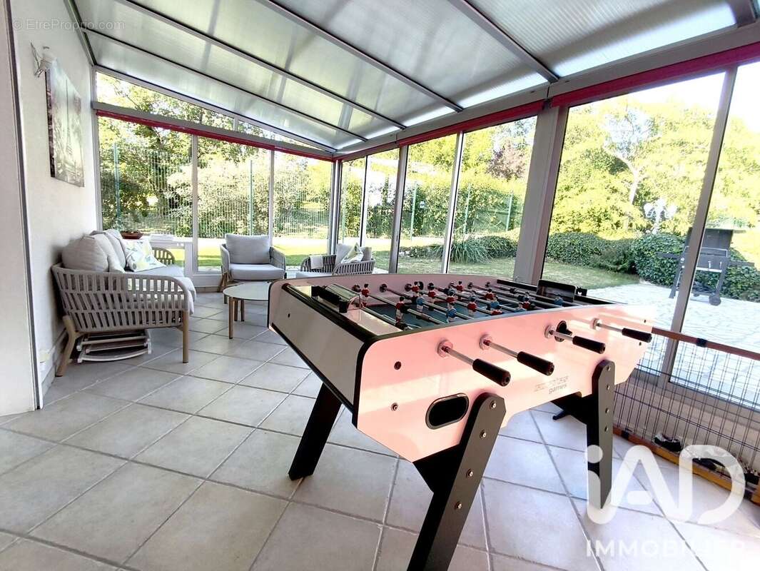Maison 84 m² à Conde-Sainte-Libiaire  - photo 8