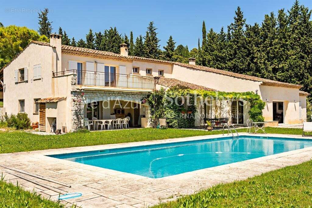 Maison à GRASSE