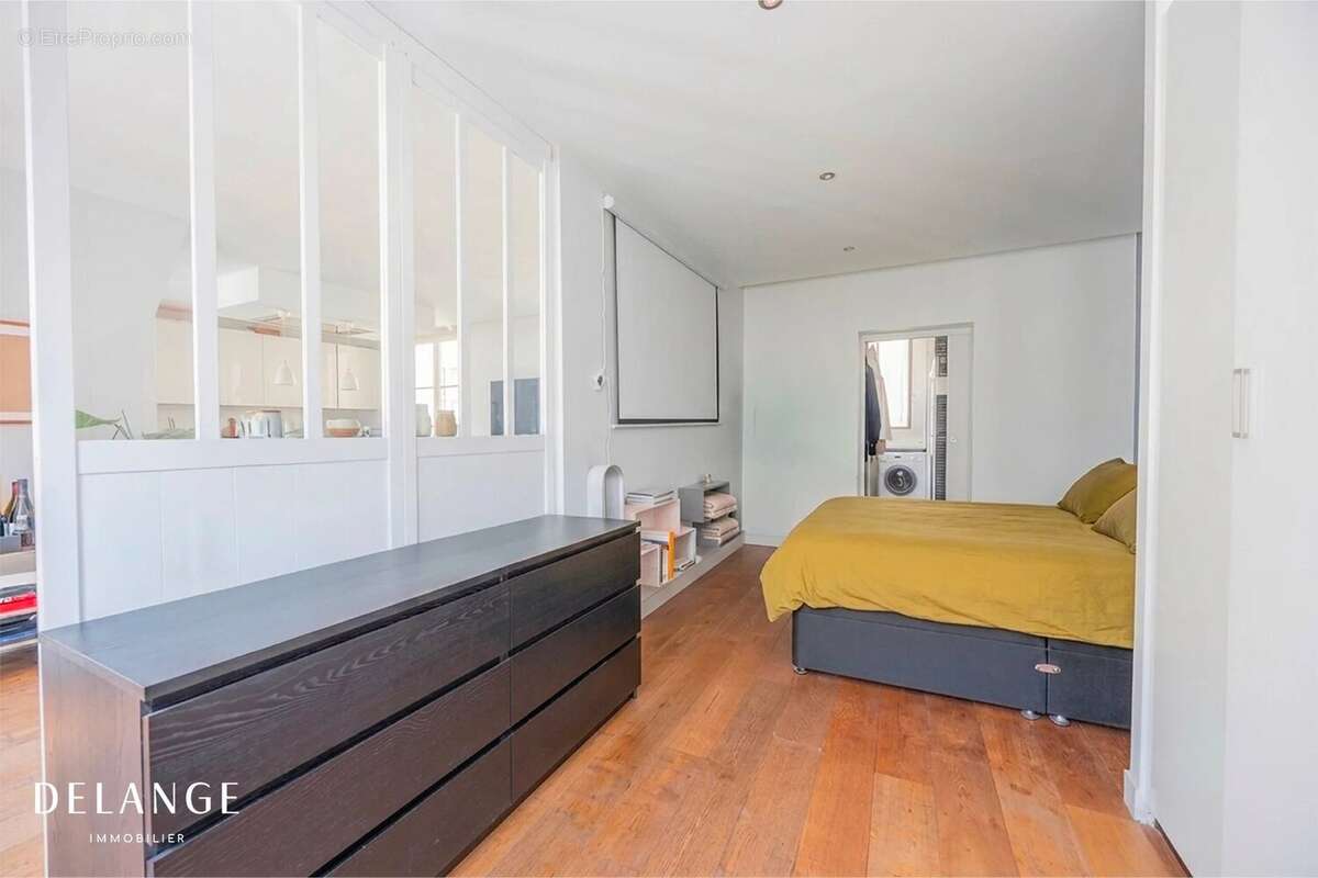 Rue des Martyrs - Appartement 3 pièces 57 m² - photo 8