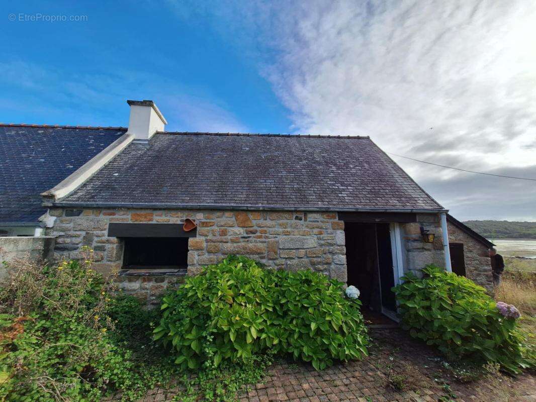 Maison à PLOUEZOC'H