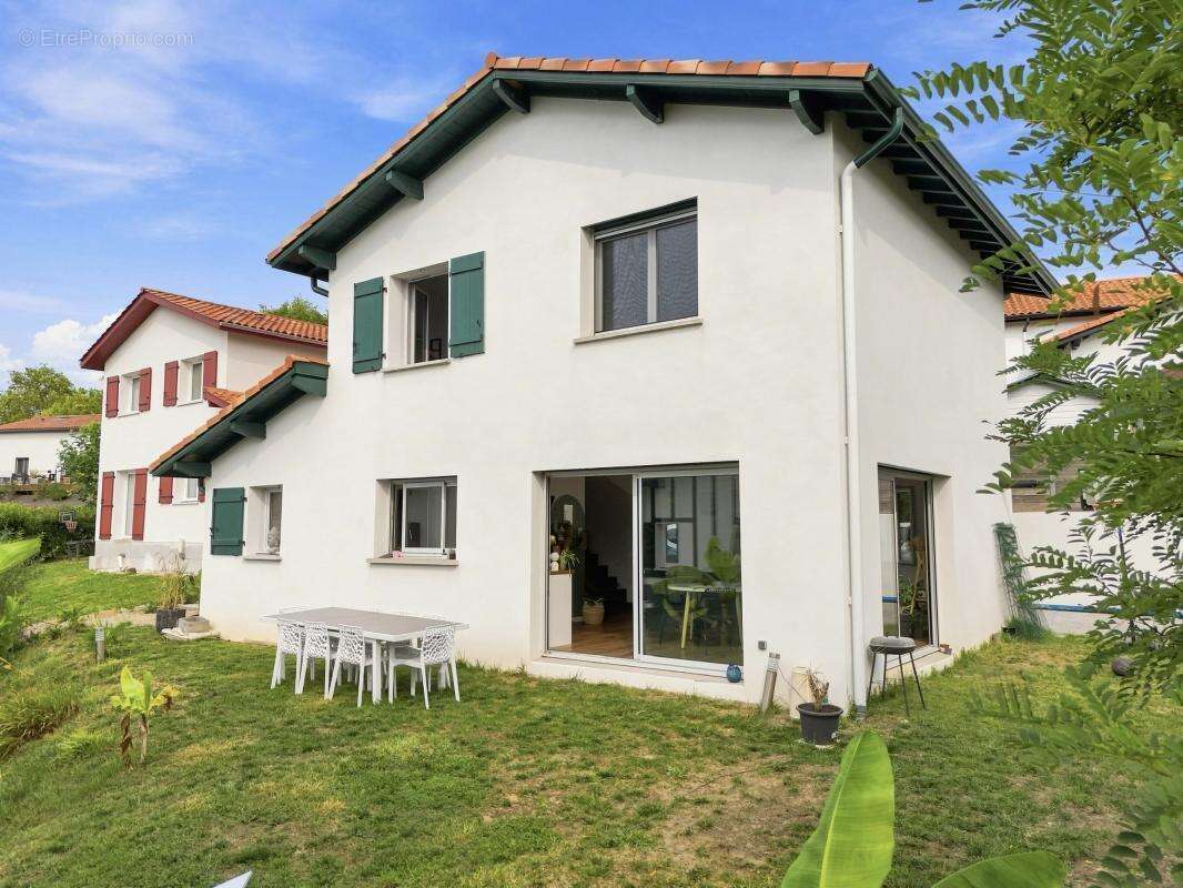Maison T4 neuve 89 m² (2025), classée A - photo 9