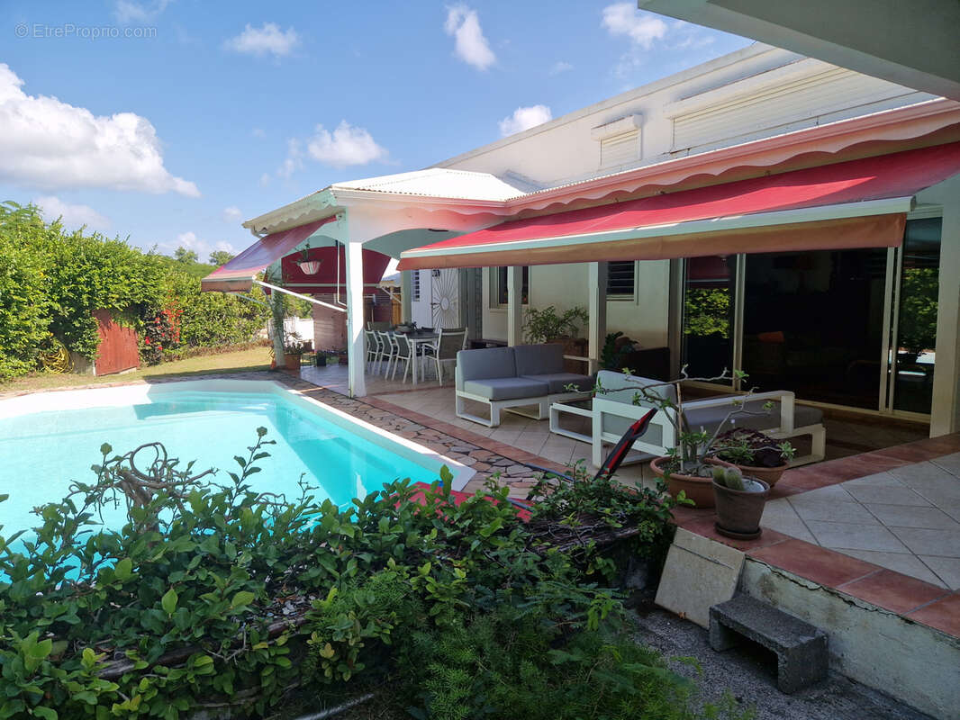 Maison à SAINT-FRANCOIS