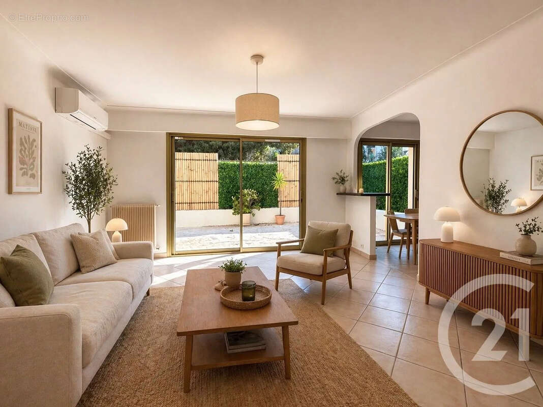 Appartement à LE CANNET