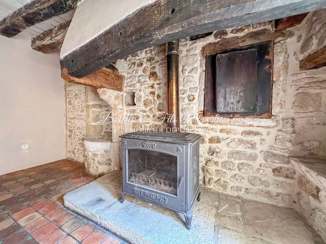 Maison à GOUDARGUES