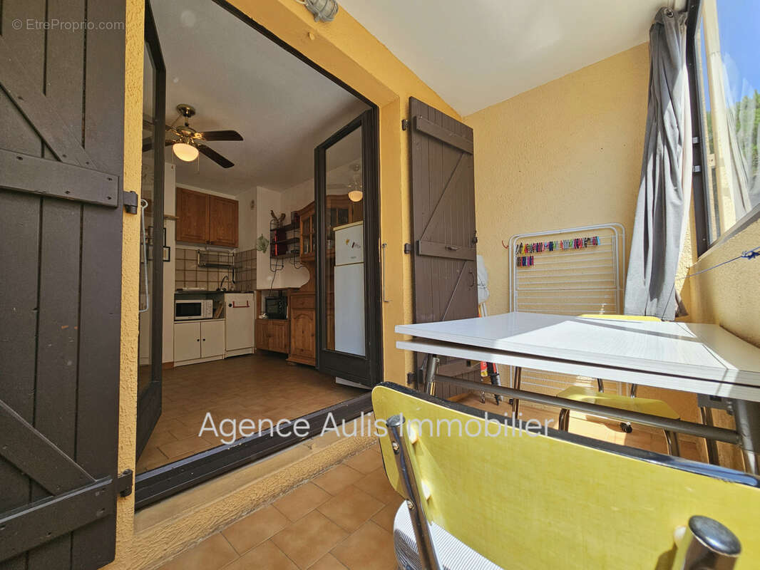 Appartement T2 RDC au milieu de Saint Pierre la mer - photo 12