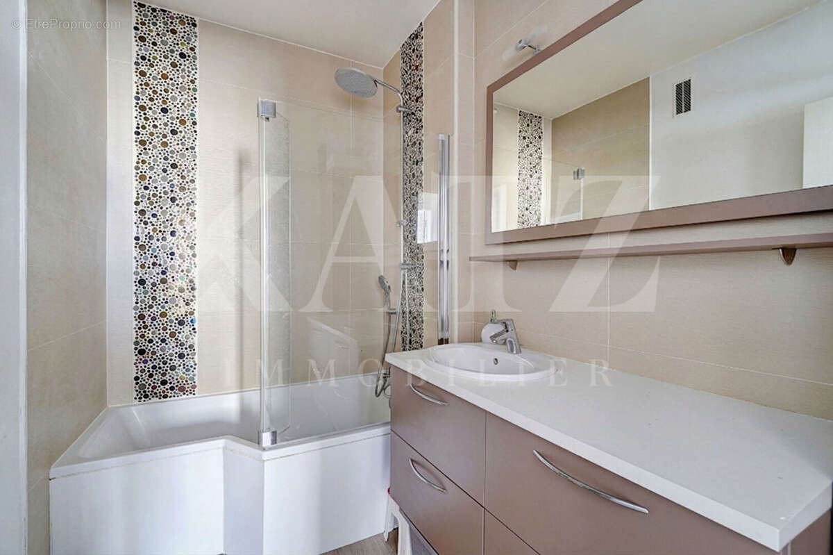 Appartement à GARCHES