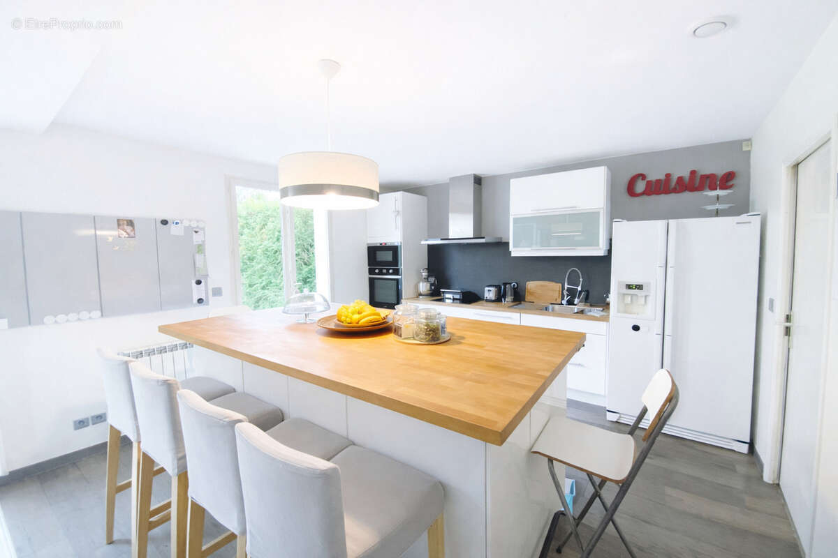 Maison à OZOIR-LA-FERRIERE