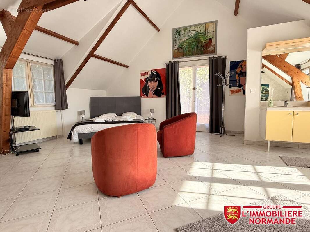 Maison à PACY-SUR-EURE