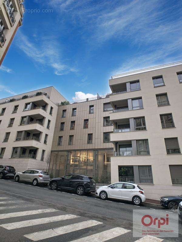 Appartement à ISSY-LES-MOULINEAUX