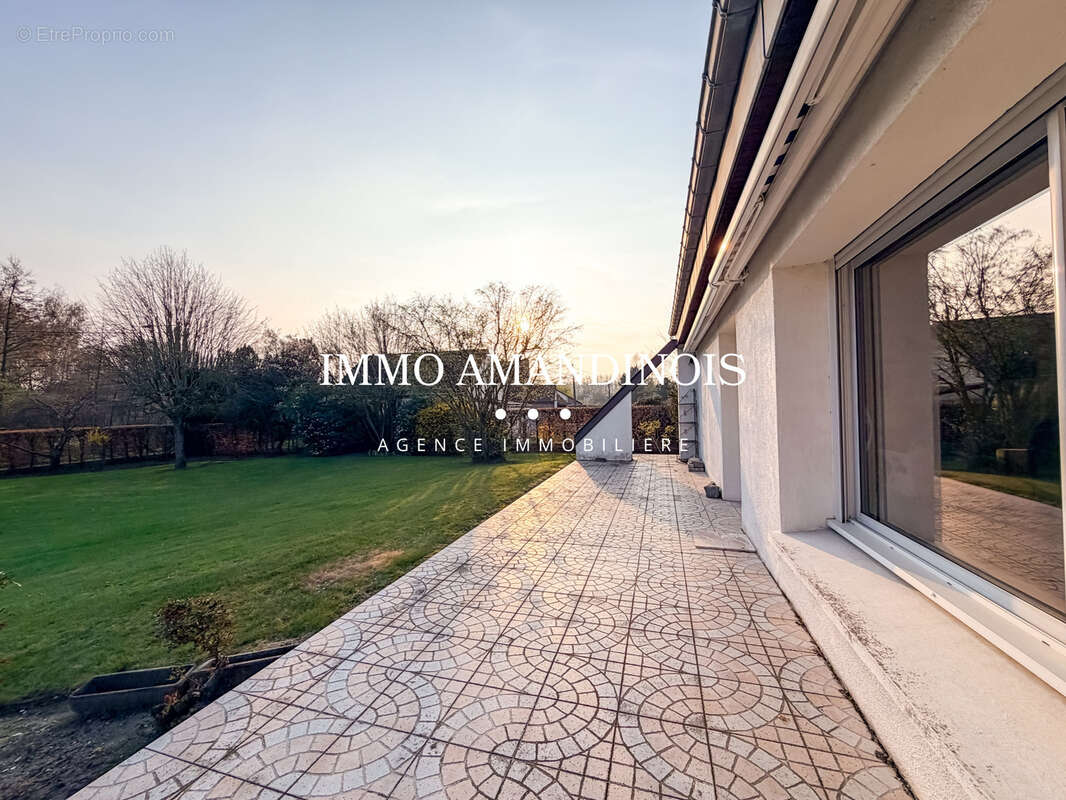 Maison à SAINT-AMAND-LES-EAUX