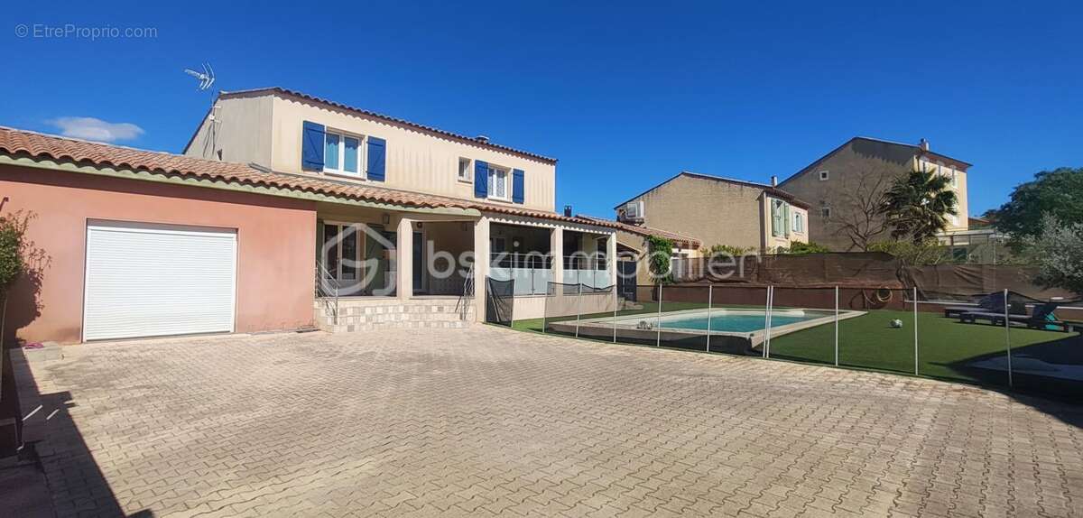 Maison à NISSAN-LEZ-ENSERUNE