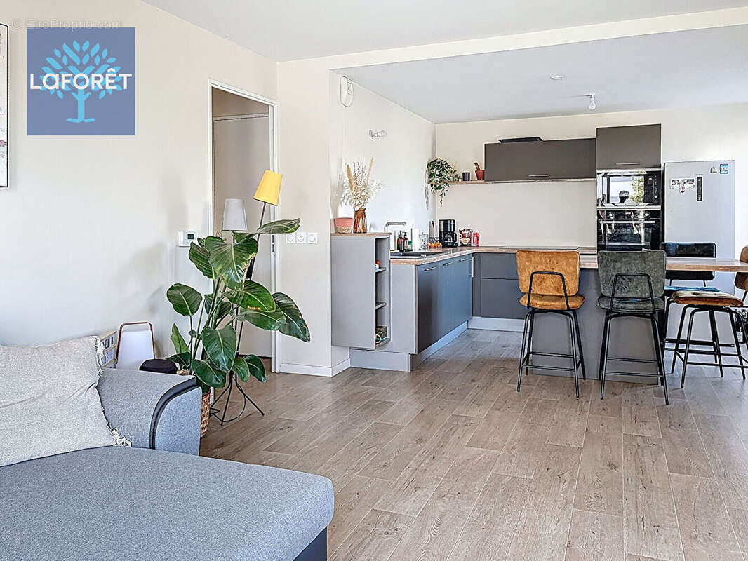 Appartement à VAULX-EN-VELIN