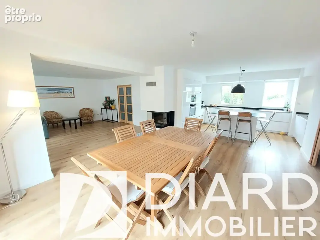 Maison ETRELLES 8 pièces 173 m2 - photo 8