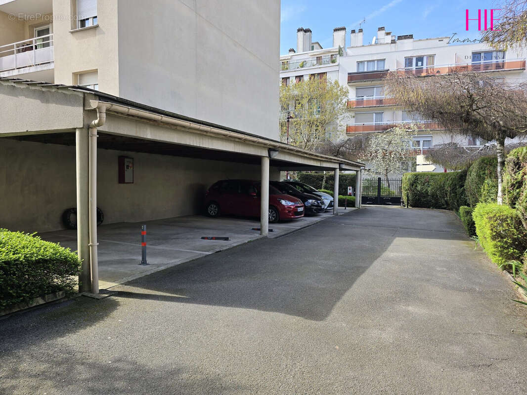 Appartement à BONDY