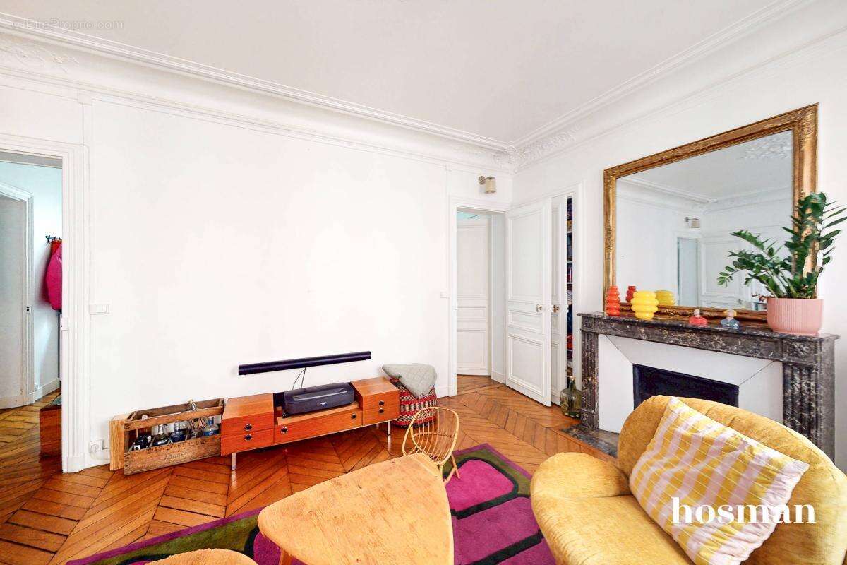Appartement à PARIS-10E