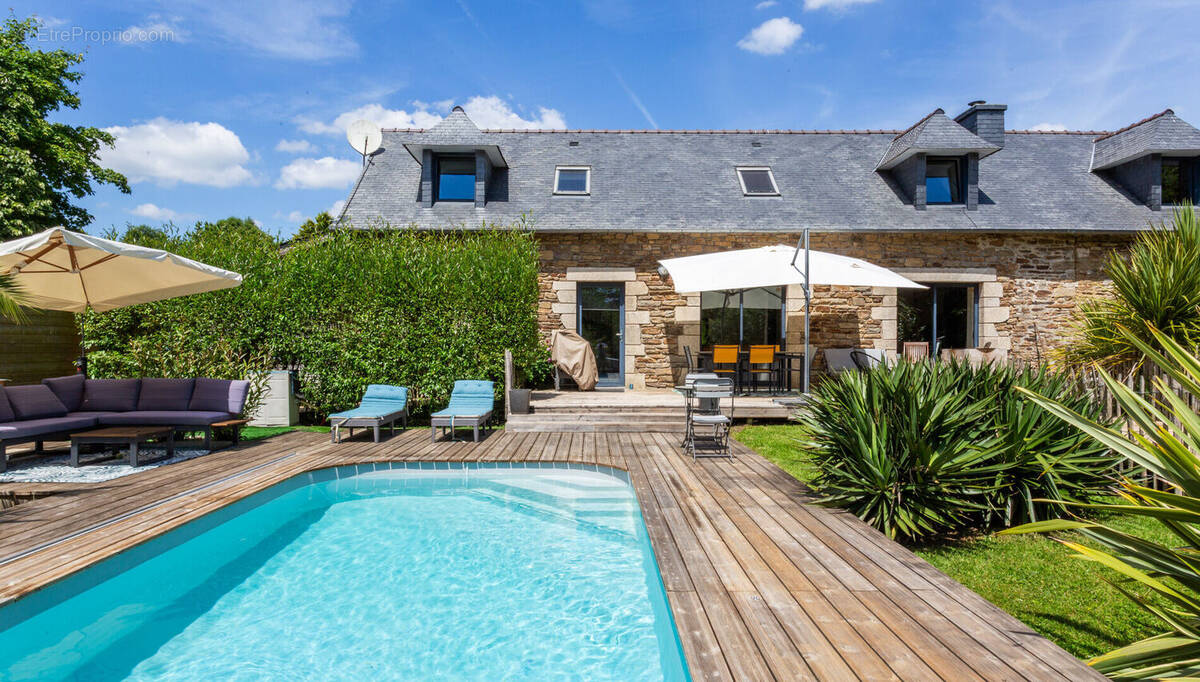 Maison à RIEC-SUR-BELON