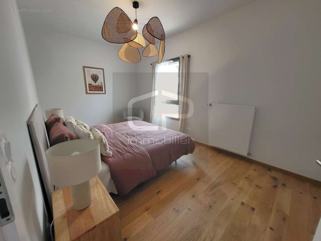 Appartement T4 contemporain  90,57 m²  Annecy-le-Vieux proche lac - photo 7