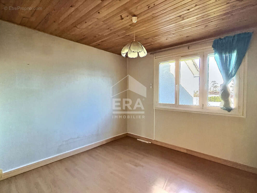 Maison à CLERMONT-FERRAND