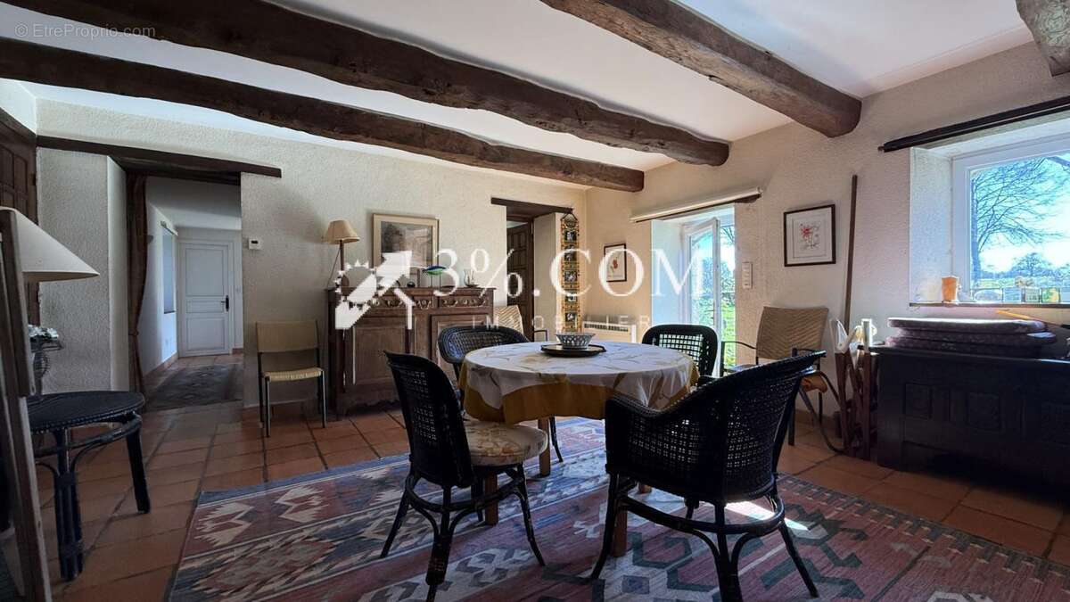 Maison à PLOUGOUMELEN