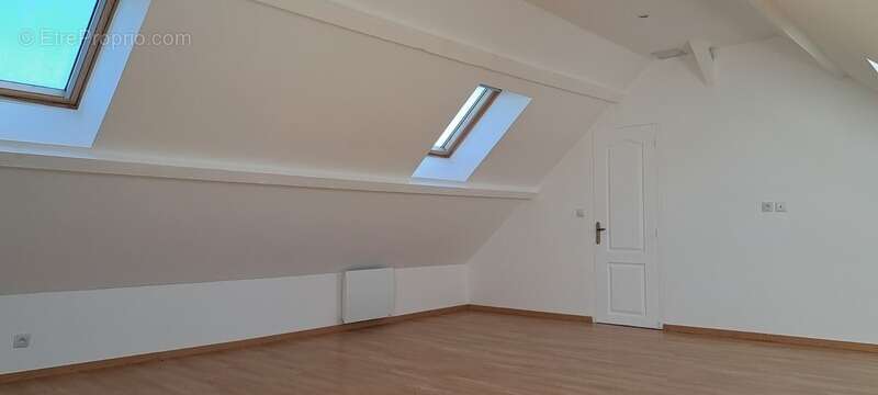 Maison à SAINT-LEONARD-DES-BOIS