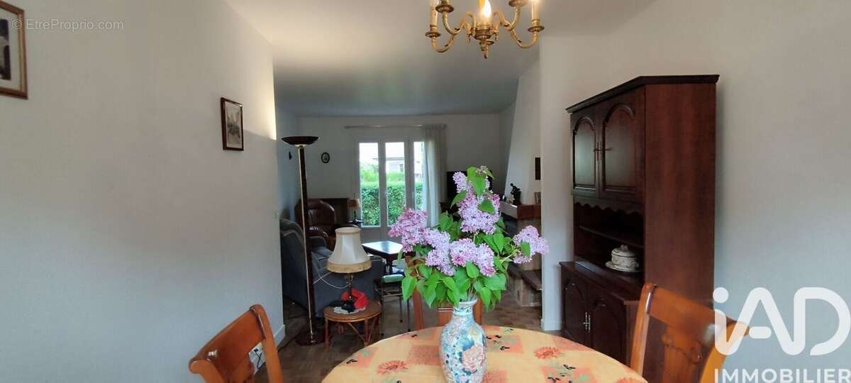 Photo 5 - Maison à SAINT-ARNOULT-EN-YVELINES