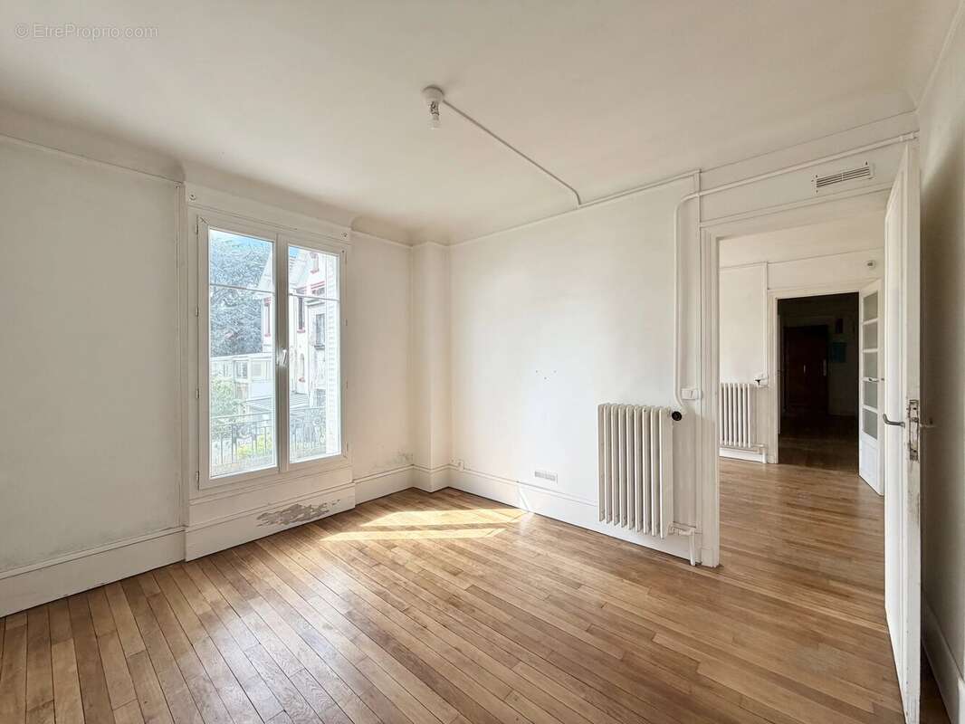 Appartement à BOURG-LA-REINE