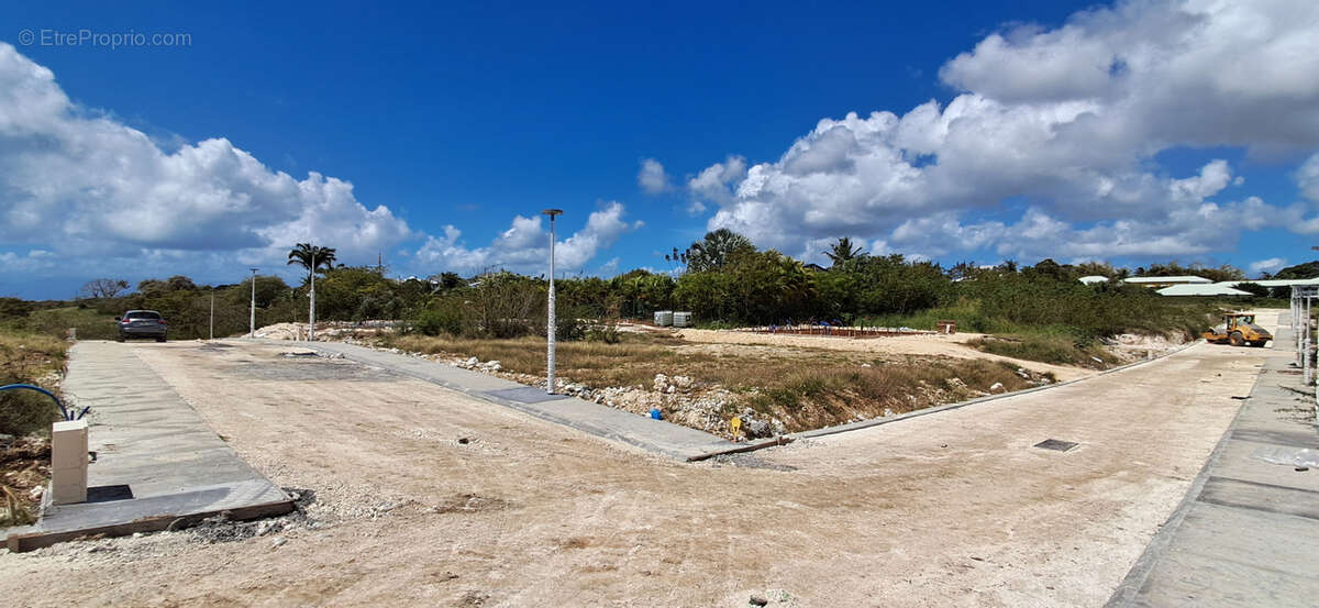 Terrain à SAINTE-ANNE