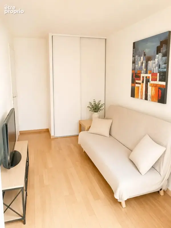 Appartement 4 pièces 80 m² à vendre à Guyancourt (78280) - photo 3