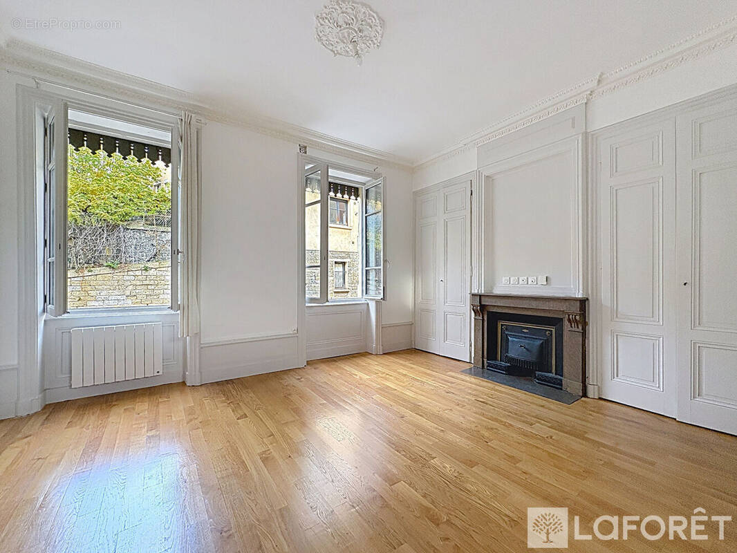 Appartement à LYON-1E