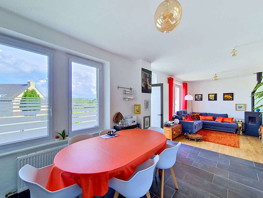 À 10 min de Dinan : Maison pierre rénovée 4 pièces - Proche écoles, commerces et randonnées - photo 3