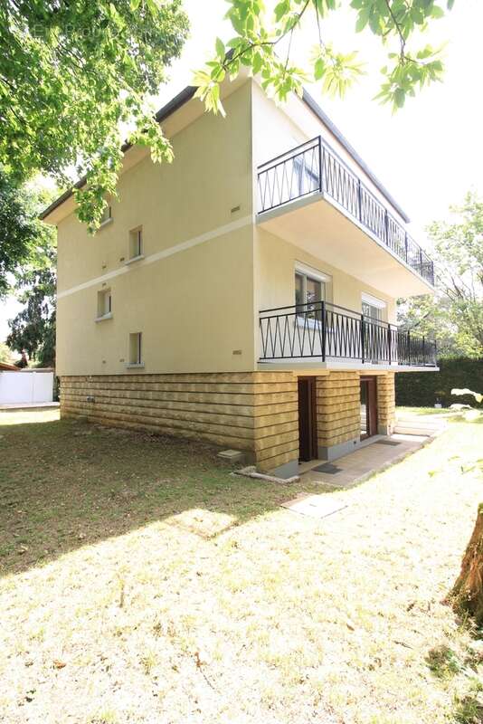 Appartement à YERRES