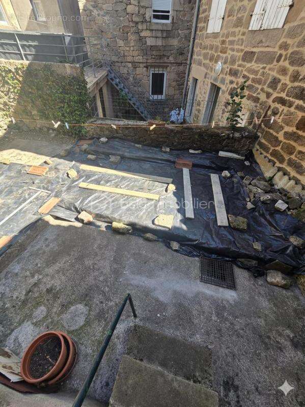 Maison à LANGOGNE