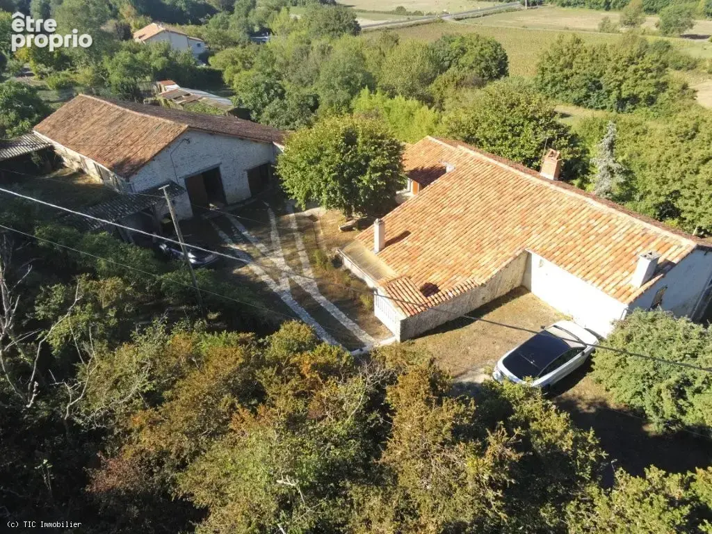 Maison Spacieuse Avec 5 Chambres et Dépendances - photo 41