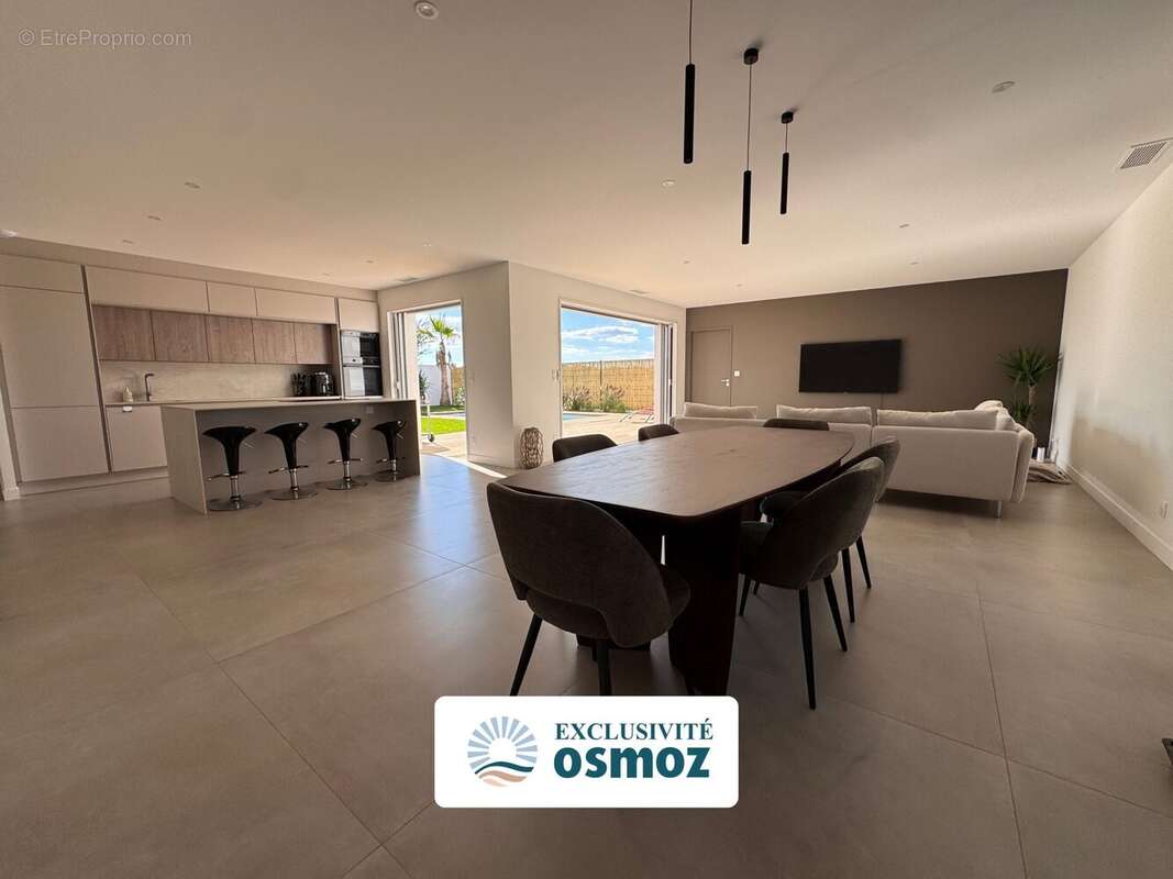 Maison à DOMPIERRE-SUR-MER