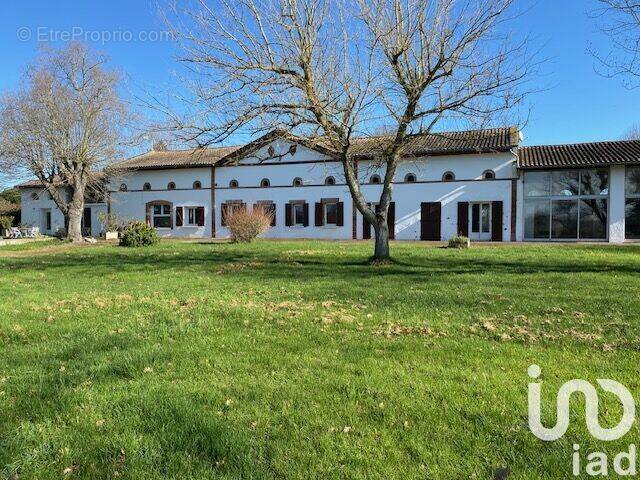 Photo 1 - Maison à BELBERAUD