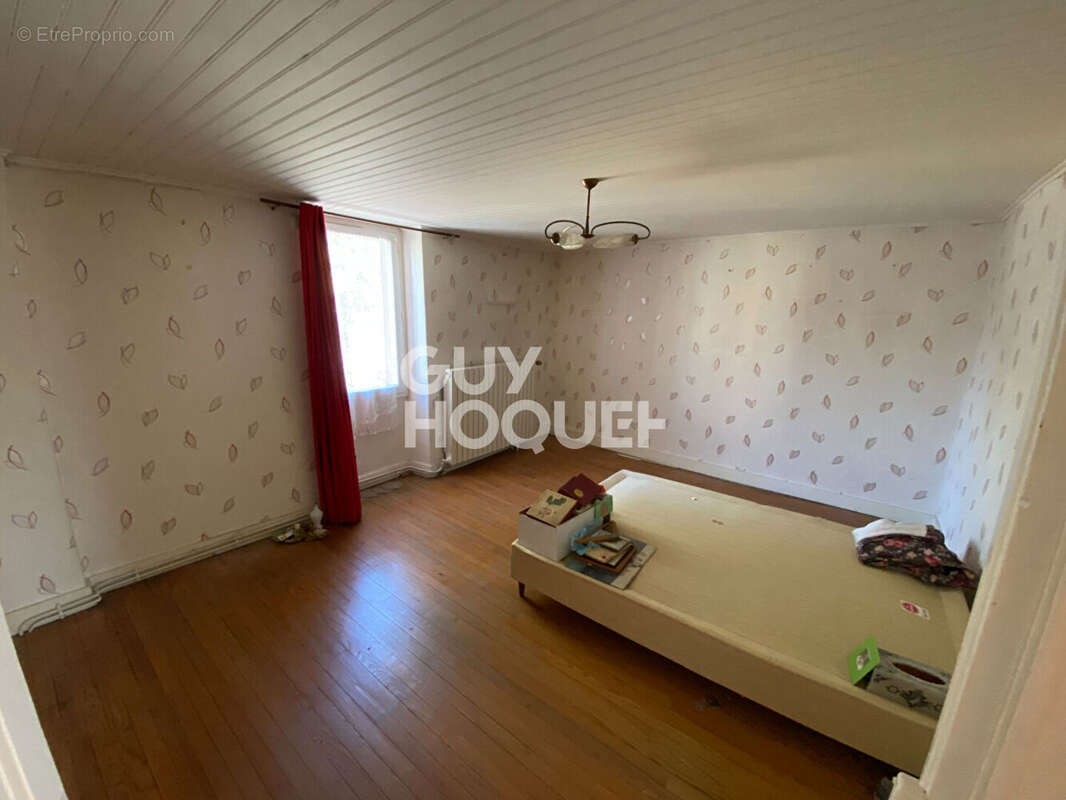 Maison à MERCUES