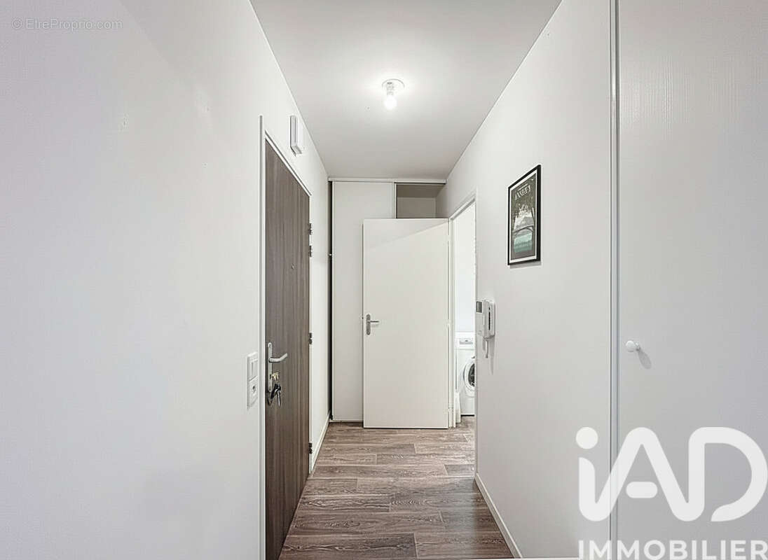 Photo 3 - Appartement à HEROUVILLE-SAINT-CLAIR