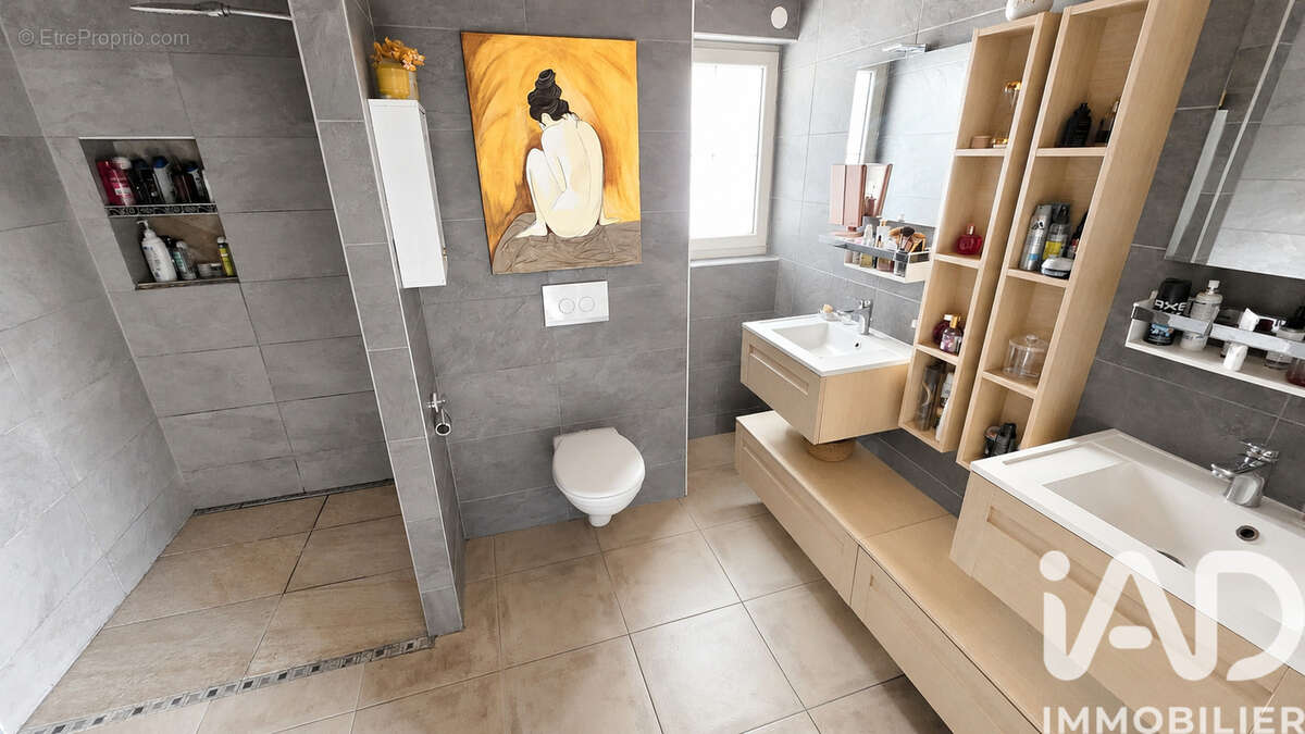 Photo 8 - Maison à SAINT-HILAIRE-DES-LOGES